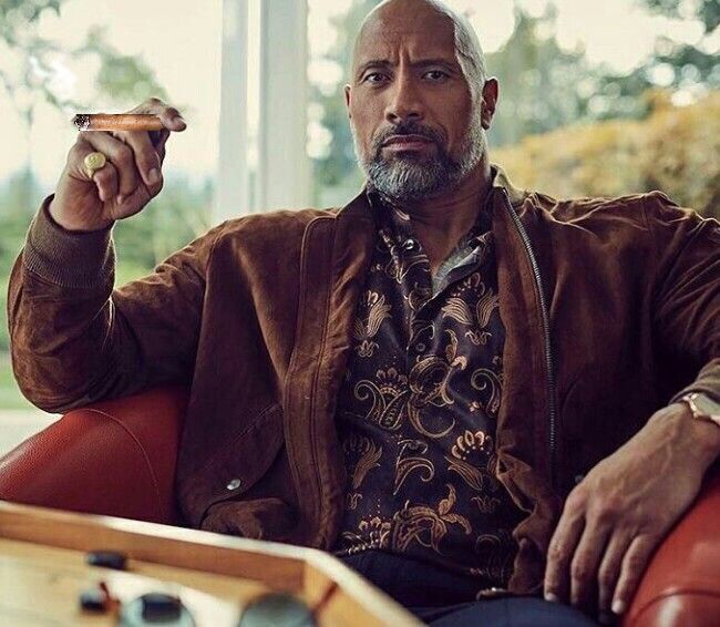 Dwayne Jhonson The Rock Smoking Cigar