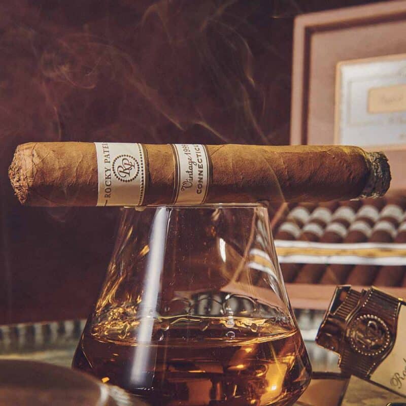 Cigar Home 7 Rocky Patel Vintage 1999 Robusto