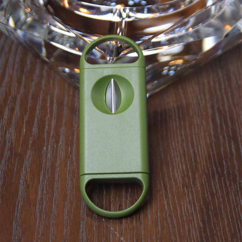 THE BIG EASY TOBACCO V SHAPED CIGAR CUTTER CUTS UP-TO 54 RING GAUGE CIGAR GREEN COLOUR (9365C)